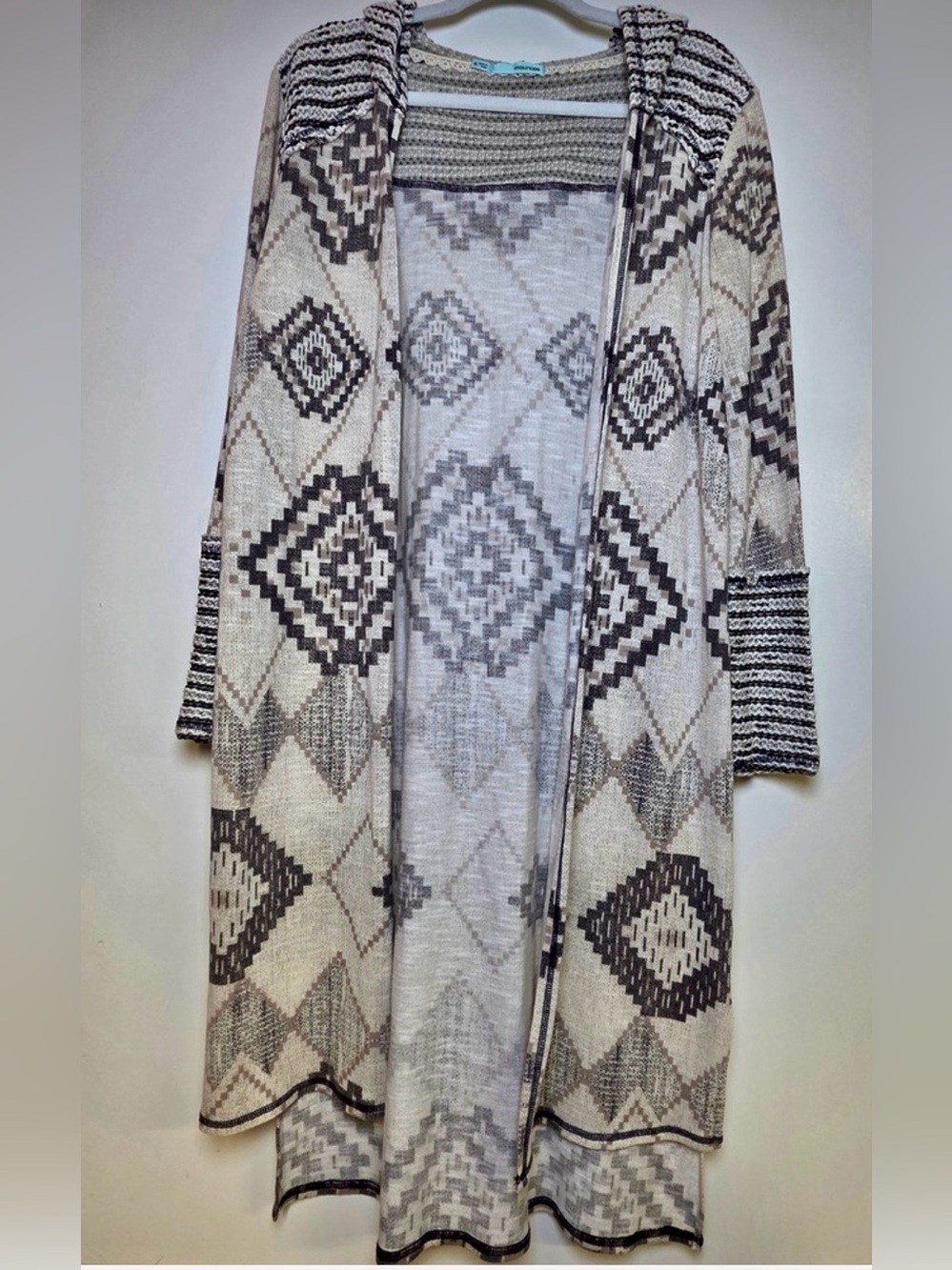 Maurices Womens Long Cardigan Sweater Hooded Size XS Southwest Geometric Pattern